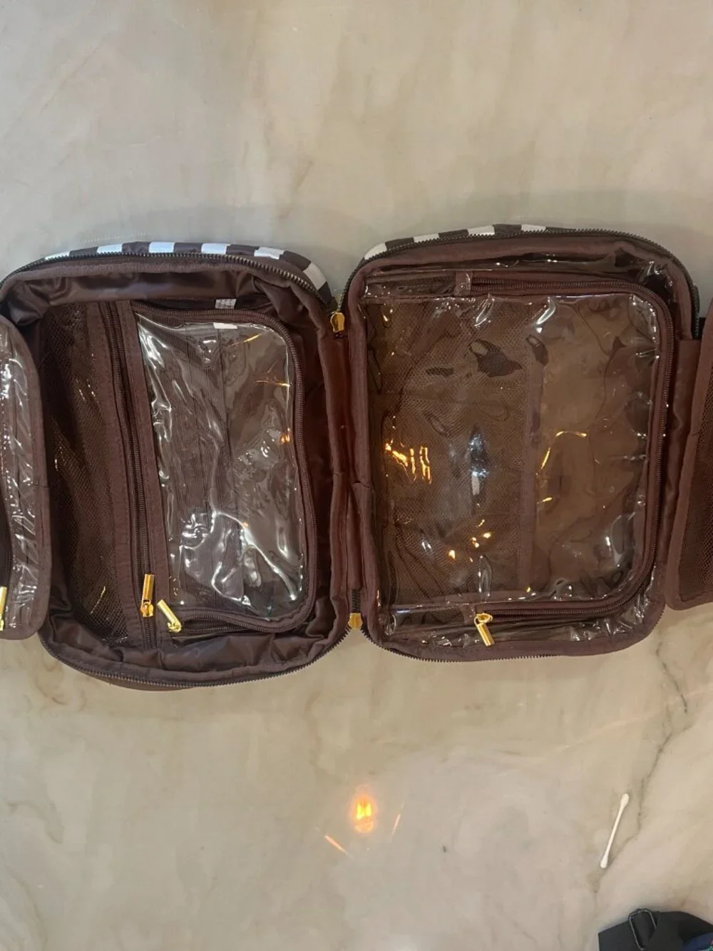 Like New Mangano Brown Hanging Cosmetic Bag